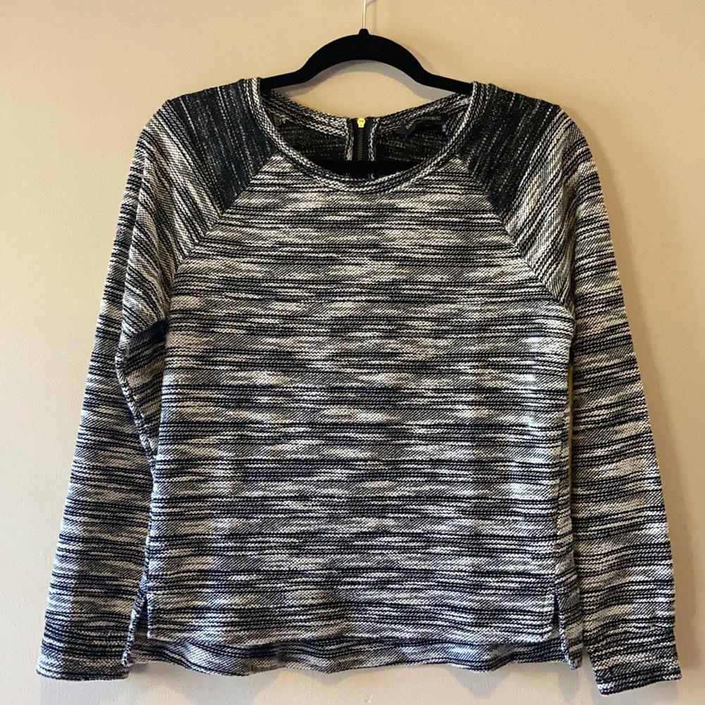 HP! 💎 Banana Republic, Textured Sweater, Raglan, Crewneck, Medium Petite